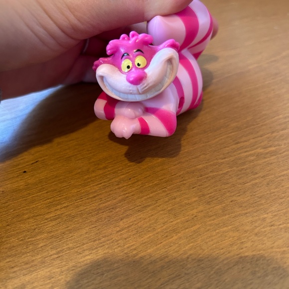 Disney Car Window Decal, Button, and Cheshire Cat Plastic Figurine - Picture 2 of 10